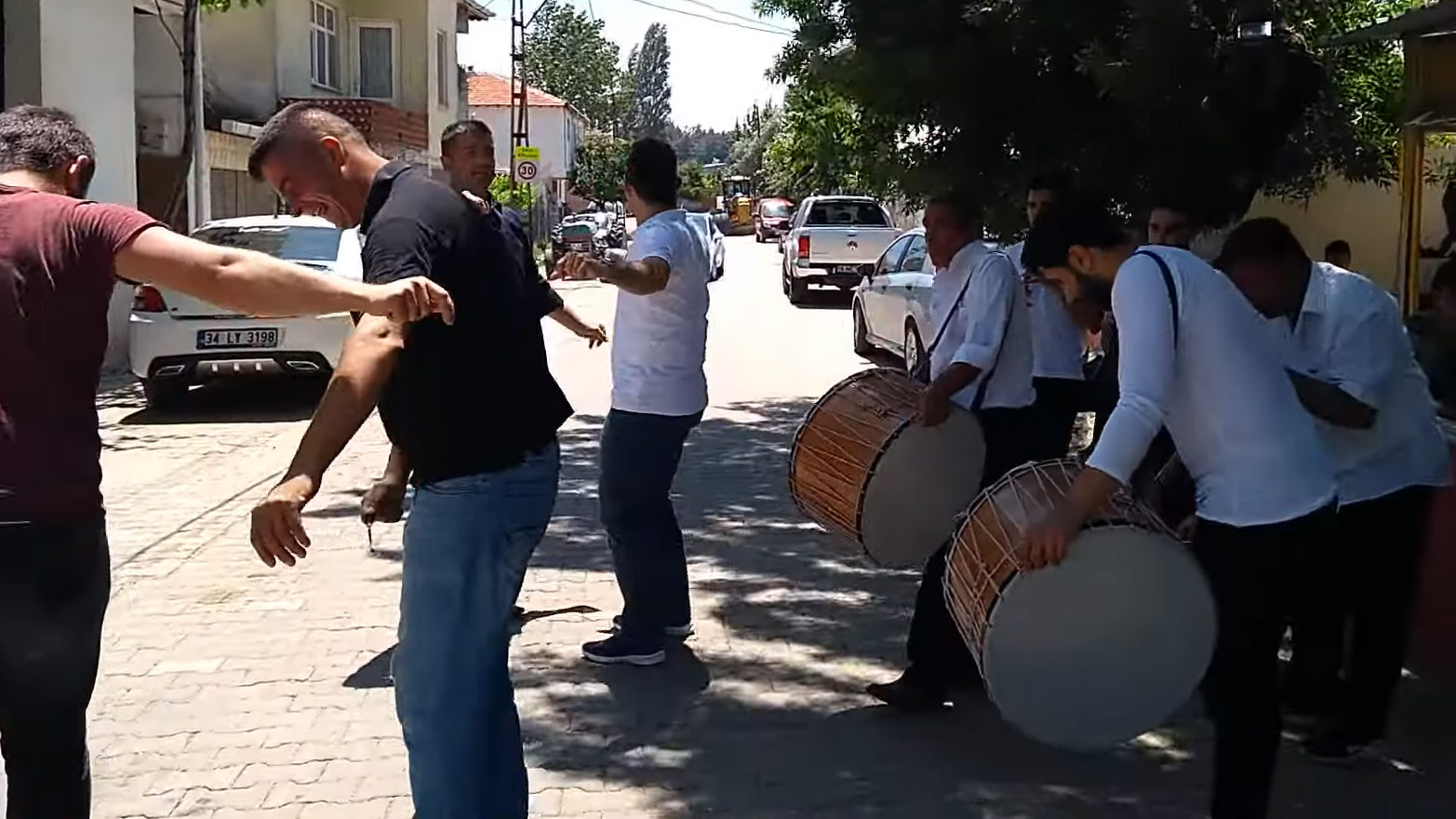 Sokak Düğünü Davul Zurna Hizmeti